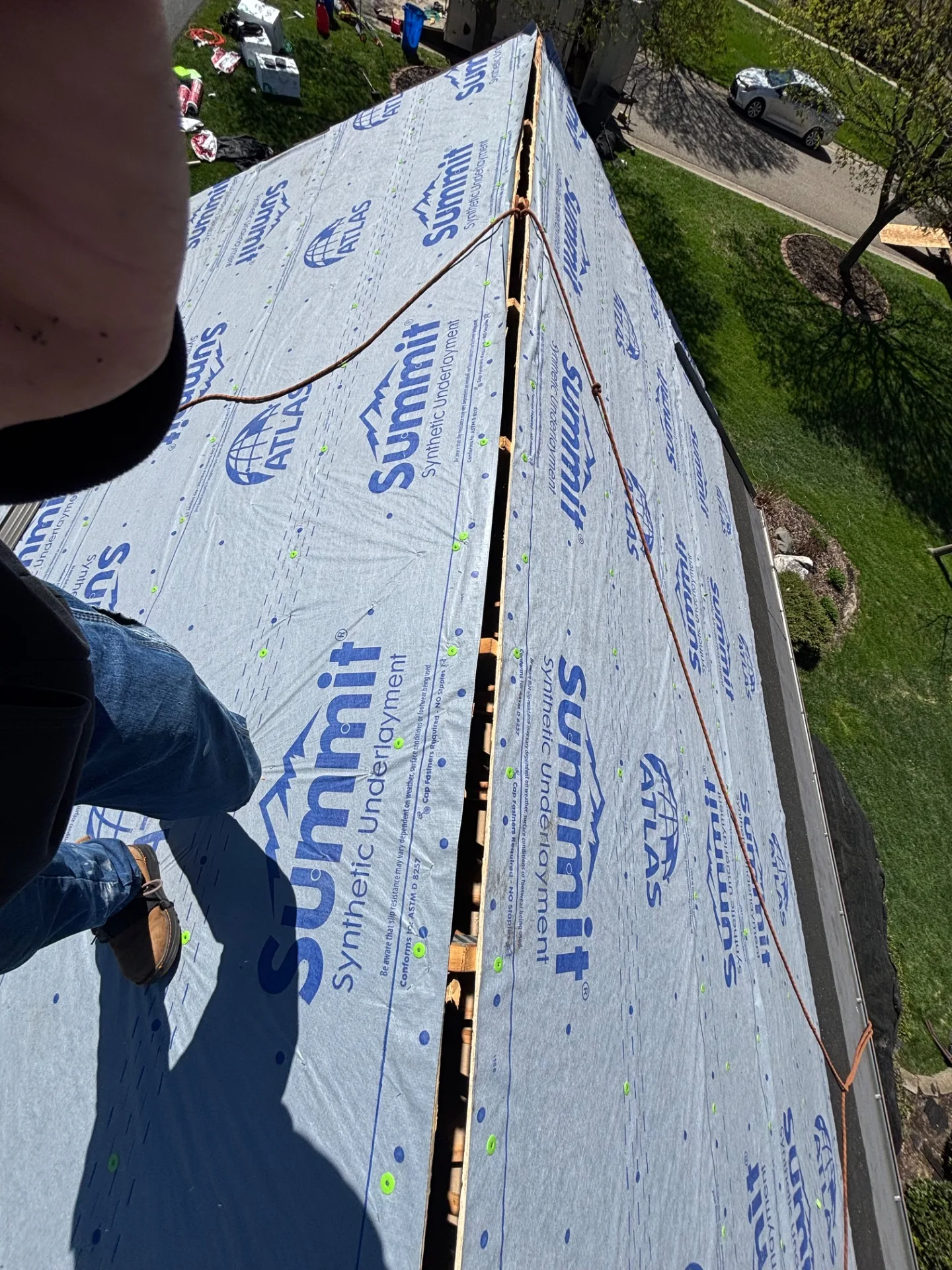 Roof Replacement in Commerce Township with Atlas Pinnacle Pristine Weathered Wood shingles — photo 2 of 8