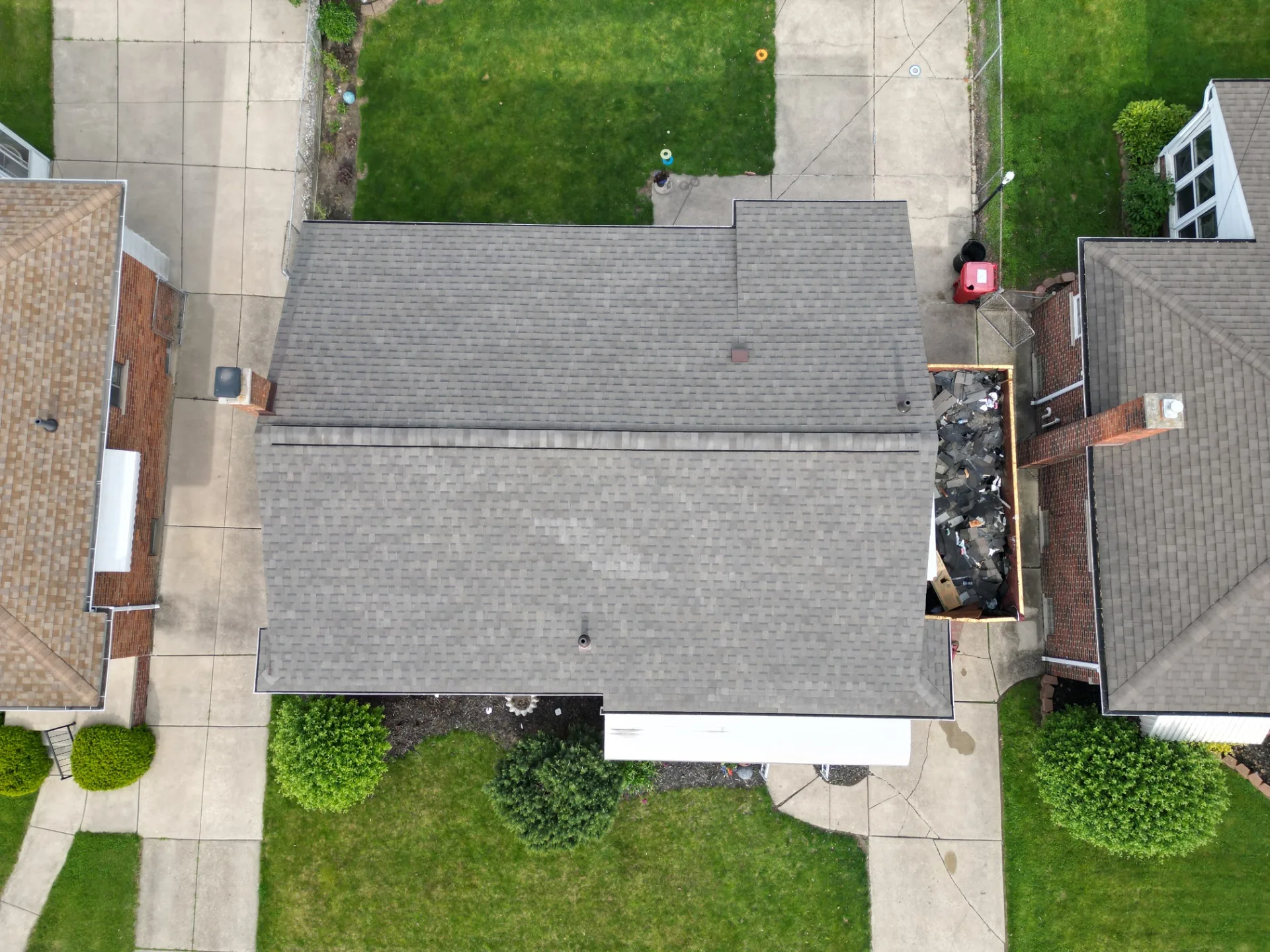Roof Replacement in Roseville with Atlas Pinnacle Pristine Weathered Wood shingles — photo 6 of 8