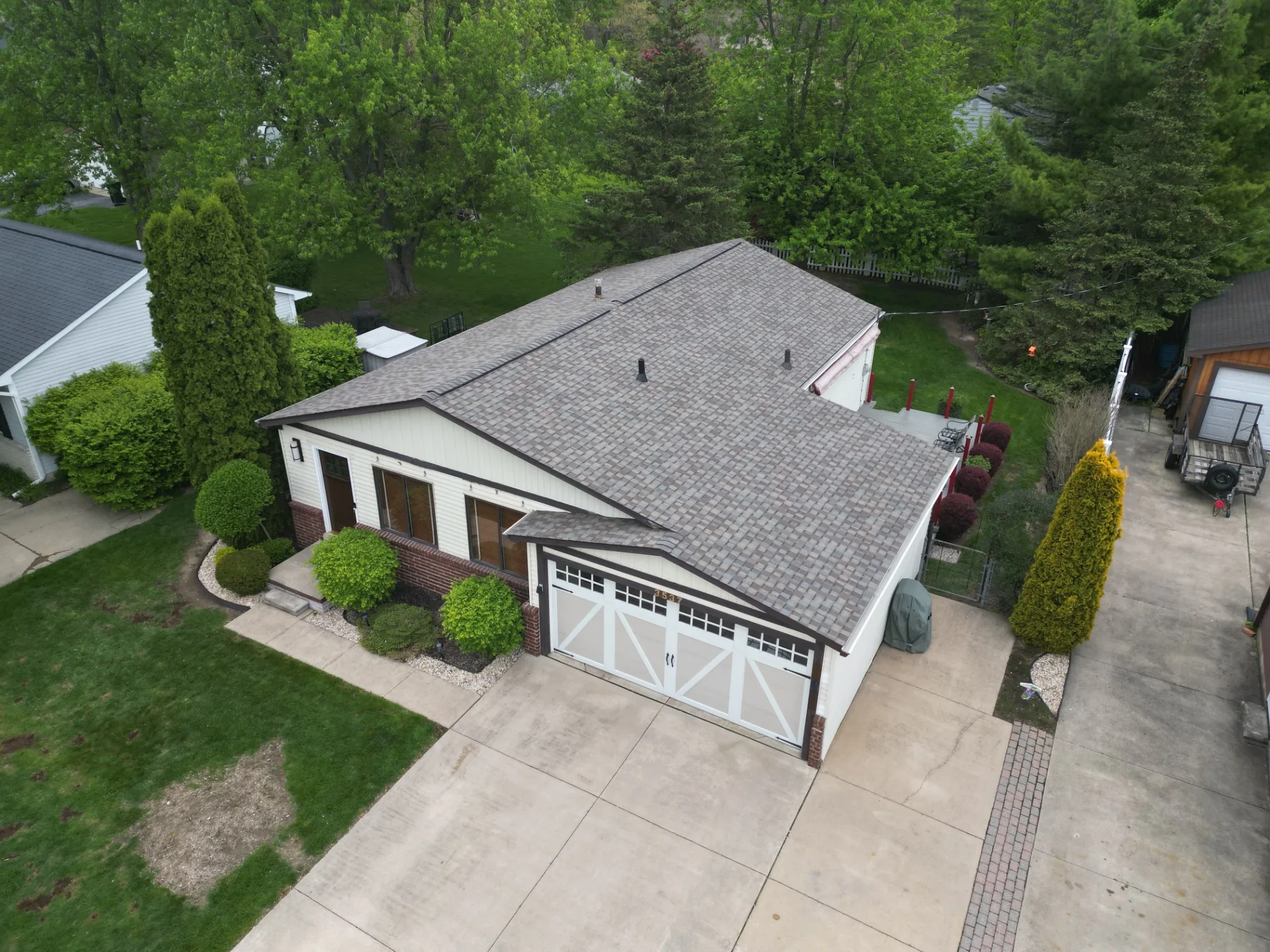 Roof Replacement in Rochester Hills with CertainTeed Landmark Pro Weathered Wood shingles — photo 6 of 6