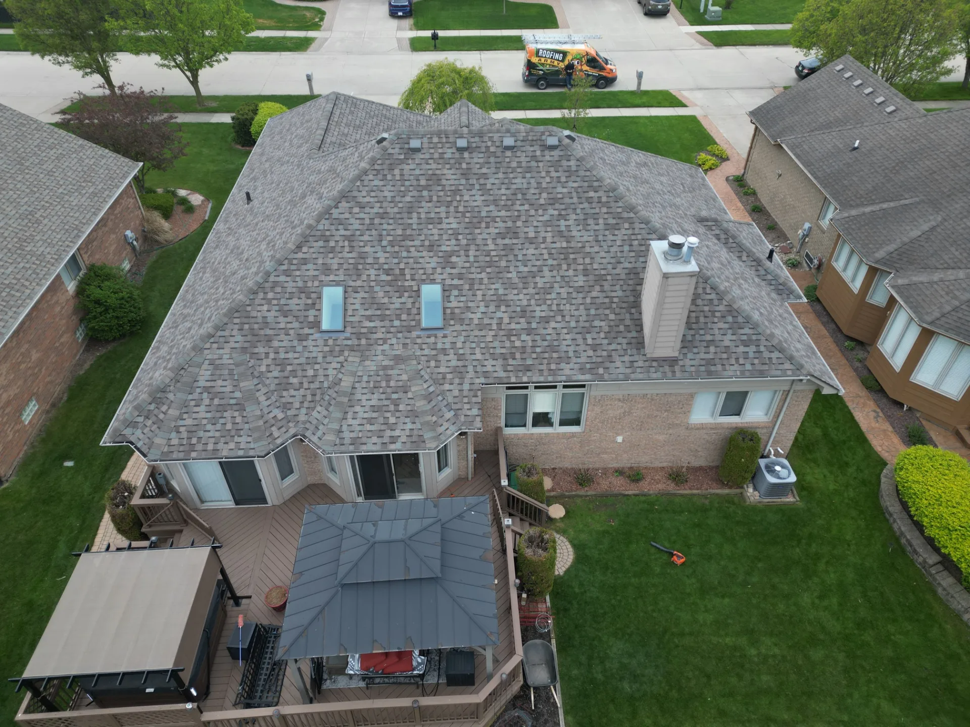 Roof Replacement in Macomb with Atlas Pinnacle Pristine Majestic Shake shingles — photo 6 of 9