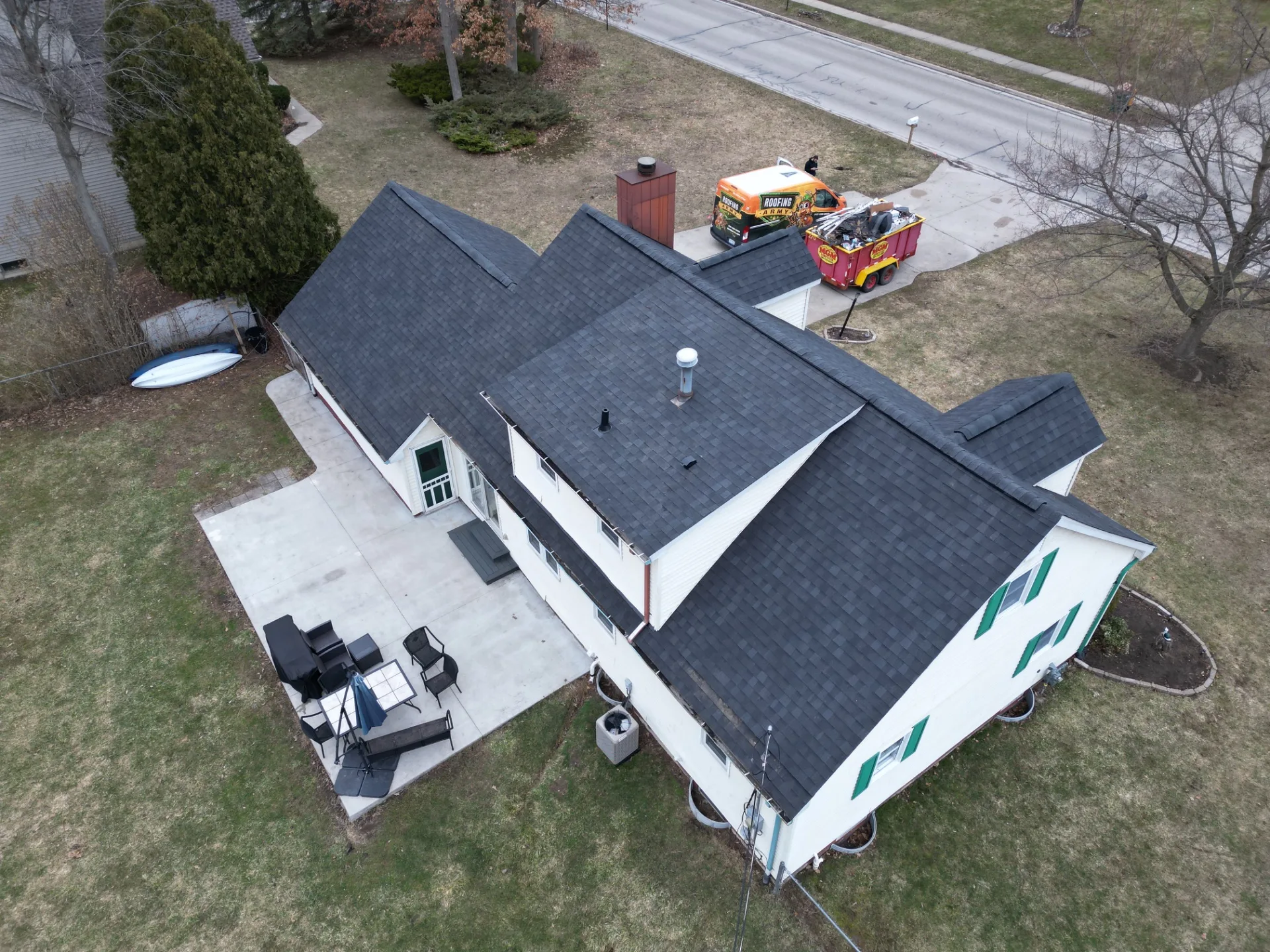 Roof Replacement in St. Clair with Atlas Pinnacle Pristine Black Shadow shingles — photo 8 of 12